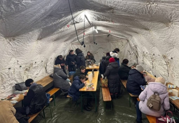 2 Ukraine Doi Mat Dot Ret Am 30 Do C Va Y Chi Khong Khuat Phuc Truoc Su Tan Bao Cua Giac Nga