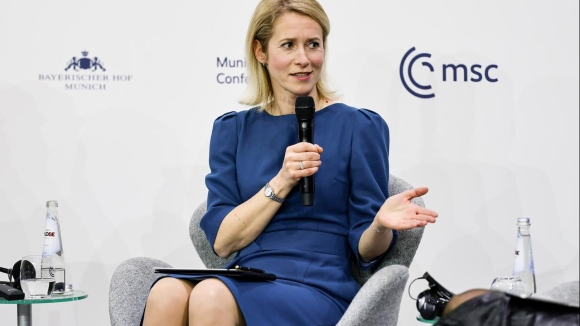 1 Nga Khong Con La Sieu Cuong Nua Va Khac Xa Voi Nhung Ao Tuong Ve Suc Manh Cua Moscow