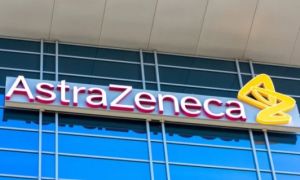 AstraZeneca thừa nhận vắc xin COVID-19 của hãng gây cục máu đông