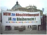 Biểu tình tại Berlin chống trục xuất người Việt Nam