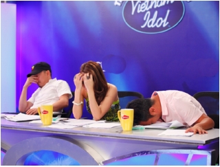 Vietnam Idol tập 2: Choáng với những màn hát