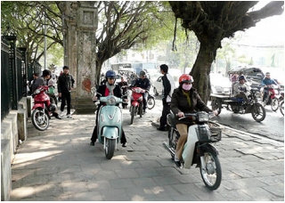 Khi người Việt lái xe_0
