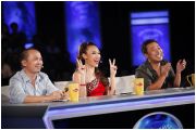 Vietnam Idol 2012: Âm thịnh dương suy 