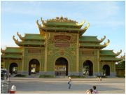 Chuyện của 2 đại gia Việt bỏ tiền xây chùa nghìn tỷ