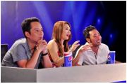 Thu Minh ngồi "ghế nóng" Vietnam Idol cùng Mỹ Tâm