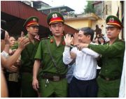 Dương Chí Dũng quân tử hay tiểu nhân?_0