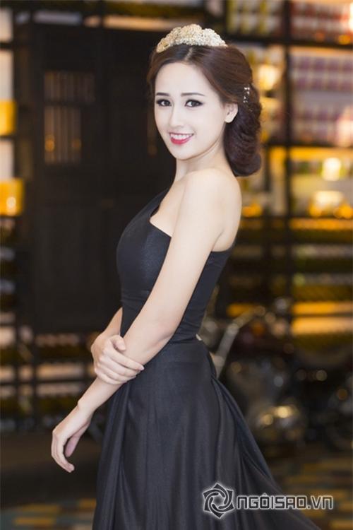 Ngỡ ngàng trước vòng một lép kẹp đến thảm hại của Hoa hậu Việt - 16