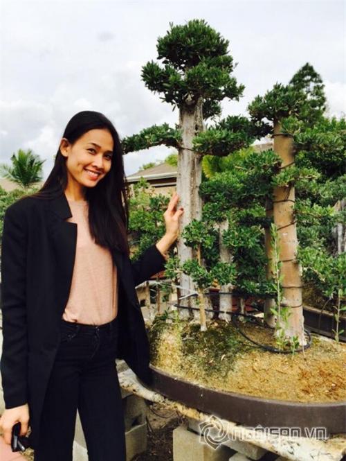 Ngỡ ngàng trước vòng một lép kẹp đến thảm hại của Hoa hậu Việt - 21