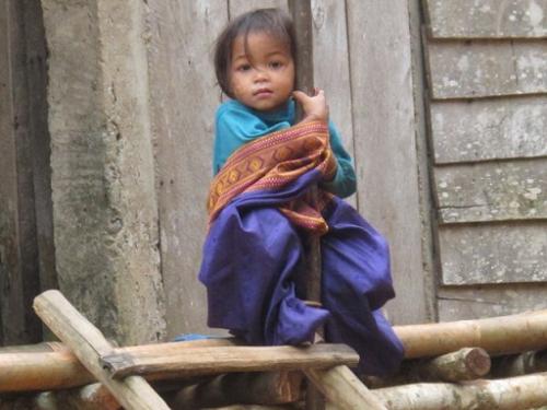 Xót lòng trẻ em Thượng Trạch môi tím bầm trong rét - 7
