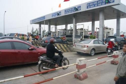 Không đi đường vẫn phải nộp phí: Đã tính lợi cho dân! - 0