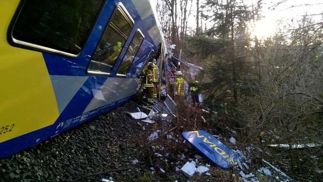 Bayern: Tai nạn tàu hỏa kinh hoàng - 0