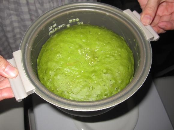 Làm bánh bông lan trà xanh thơm béo ngậy và cực dễ bằng nồi cơm điện - 3