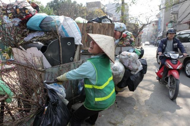 Dạng háng lên chùa và Cái há miệng của người lao công - 6