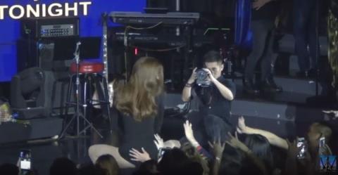 Hà Hồ khác gì Ngọc Trinh, giỏi nhất vẫn là khoe thân - 2