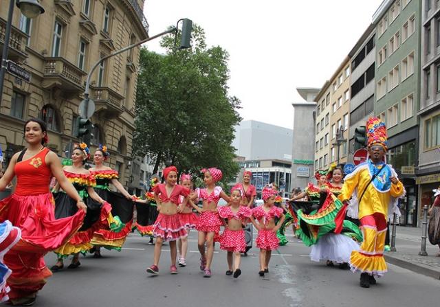 Người Việt nổi bật trong lễ hội văn hóa đường phố ở Đức - 7