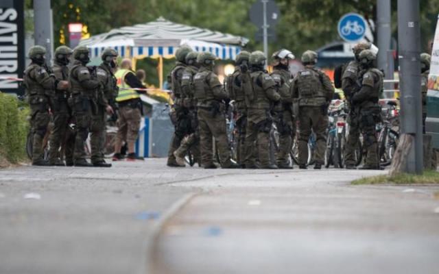 Đức liên tiếp bị tấn công khủng bố: Nguyên nhân tại sao? - 0