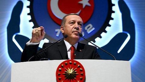 Tổng thống Edogan bị dựng hình tượng Hitlerdogan - 0