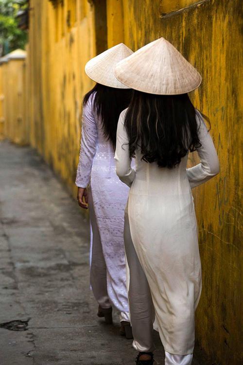 Trang phục Đẹp nhất Việt Nam trên Báo nước ngoài - 3
