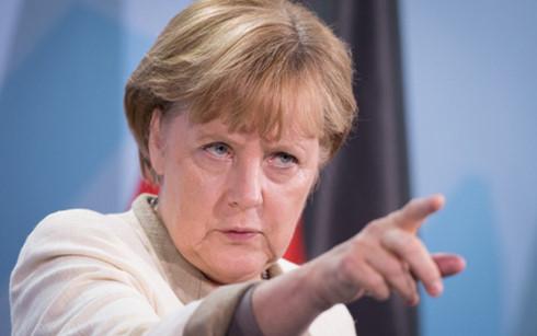 Động thái cứng rắn của bà Merkel với người Tị nạn tại Đức - 0
