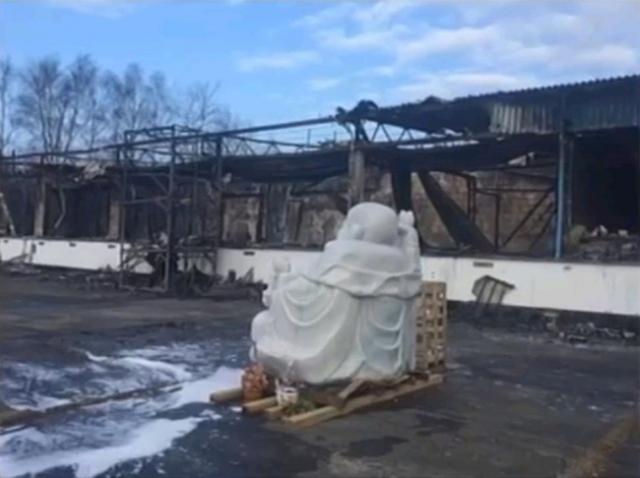 Hỏa hoạn thiêu rụi ngôi chùa Vạn Phước ở Neunenkirchen, Greifswald - 0