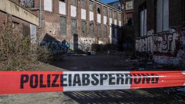 Düsseldorf: Thiếu nữ 15 tuổi mất tích đã tìm thấy xác, một thanh niên bị bắt - 0