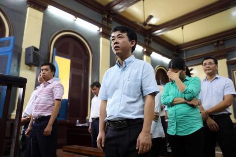 Vụ thuốc chữa ung thư giả: 7,5 tỷ hoa hồng cho bác sĩ, Bộ Y tế nói gì? - 0