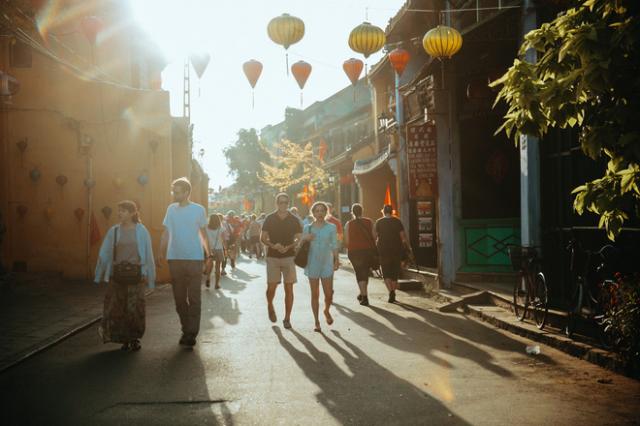 Cô gái Việt buồn và xấu hổ khi người bạn Tây tuyên bố: “Sẽ không bao giờ quay lại Việt Nam” - 4