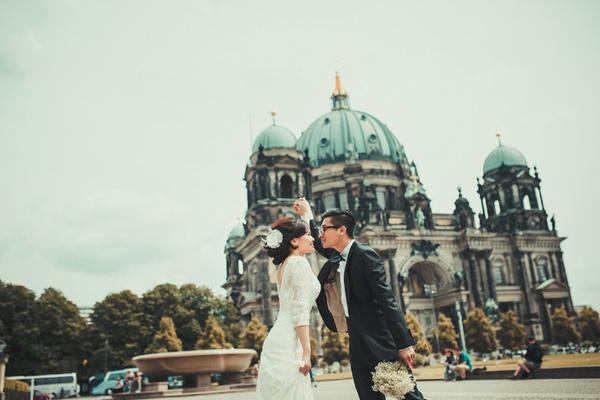 Một nước Đức lãng mạn đến khác lạ qua ảnh cưới yêu nhau tại Berlin của cặp đôi Việt kiều - 0