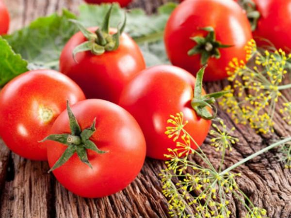 25 lợi ích kỳ diệu khi bạn ăn 1 quả cà chua mỗi ngày - 1