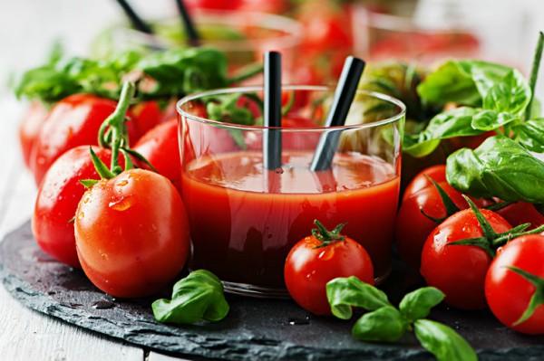 25 lợi ích kỳ diệu khi bạn ăn 1 quả cà chua mỗi ngày - 3