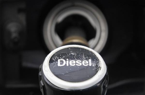 Nhiều thành phố Đức chuẩn bị cấm xe chạy diesel - 0