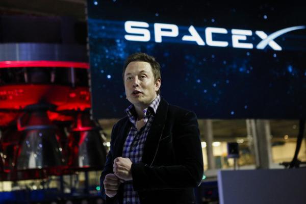 Tôi đã làm việc với Elon Musk và học được rằng thông minh không phải là chìa khóa thành công - 1