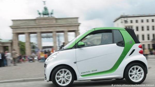 Đức đứng đầu thế giới về đầu tư phát triển xe chạy bằng điện - 0