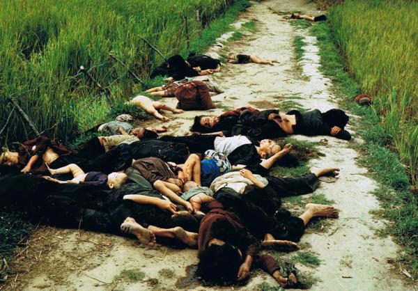 50 năm thảm sát Mỹ Lai: Phía sau những bức ảnh làm thay đổi cuộc chiến - 1