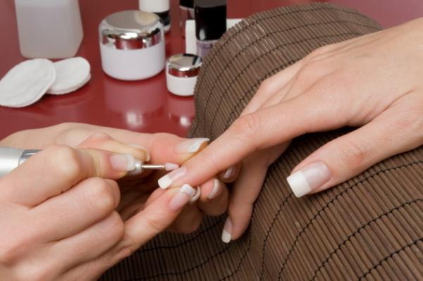 Tiếng Đức giao tiếp: Từ vựng tiếng Đức về ngành Nails - 1