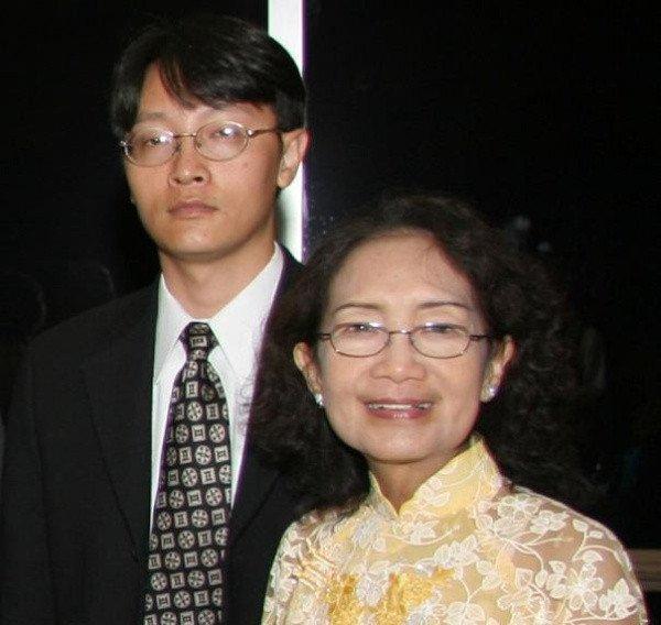 Thảm kịch giết mẹ trong gia đình gốc Việt vì bị ép trở thành bác sĩ - 0