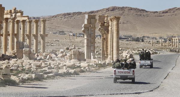 Syria: IS hồi sinh, đột kích mỏ dầu gần Palmyra - 0