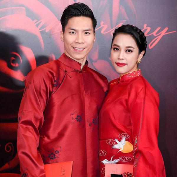 Quốc Cơ, Quốc Nghiệp “chấn động” thế giới: Vợ xinh đa tài, muôn người phát ghen - 12