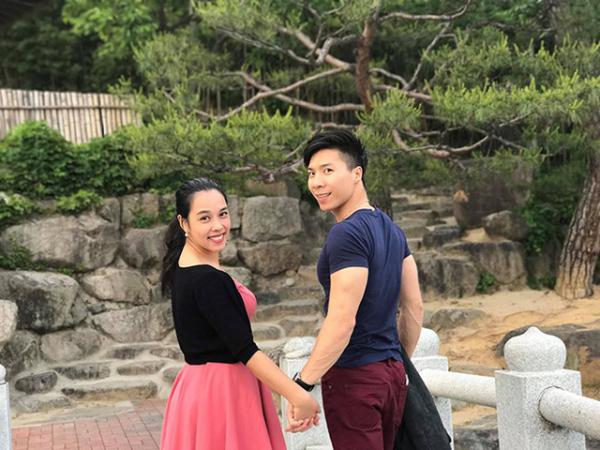Quốc Cơ, Quốc Nghiệp “chấn động” thế giới: Vợ xinh đa tài, muôn người phát ghen - 4