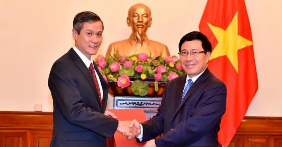 42 1 Dai Su Viet Nam Moi Tai Duc