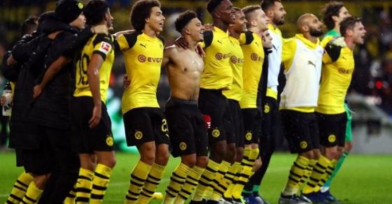42 1 Borussia Dortmund Chien Thang Xung Dang O Tran Klassiker Duc