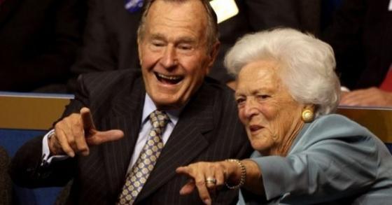 42 1 Chuyen Tinh Vuot Thoi Gian Cua George Bush Cha Va Ba Barbara Pierce