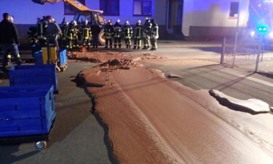 42 1 Linh Cuu Hoa Giai Cuu Con Duong Phu Chocolate O Duc