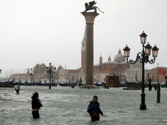 42 20 Venice Italy Tren Anh Khac Xa So Voi Thuc Te Nhu The Nao