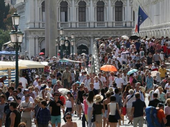 42 8 Venice Italy Tren Anh Khac Xa So Voi Thuc Te Nhu The Nao