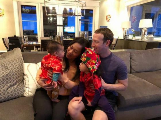42 1 Can Biet Thu Het Suc Gian Di Cua Ong Chu Facebook