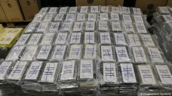 42 1 Duc Tich Thu Luong Lon Cocaine Tri Gia 350 Trieu Euro Trong Container