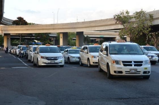 42 1 Vui Buon Nghe Lai Taxi Cua Nguoi Viet O Hawaii