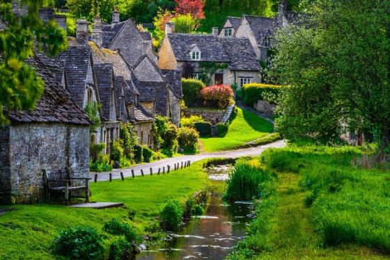 42 5 Cotswolds  Mien Que Co Tich Nuoc Anh
