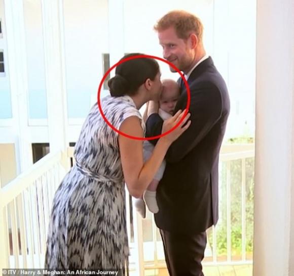 42 1 Meghan Markle Bi Chi Trich La Lo Bich Khi Dung Con Trai Archie De Chiem Song Chuyen Di Cong Du Cua Chi Dau Kate